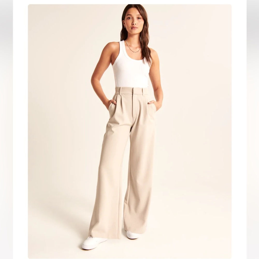 Wide-Leg High-Waist Trousers in Beige - Women's